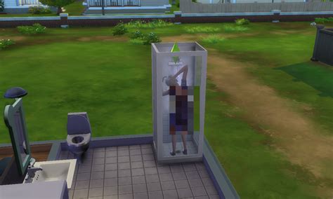 [CC RELATED] Sims showering with clothes